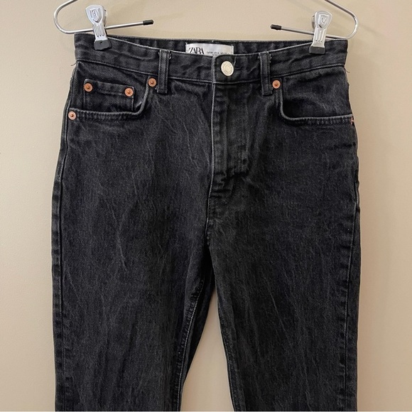 Zara Split Hem Slim Jeans High-Rise Full Length Straight Leg in black Size 4 - Picture 3 of 9